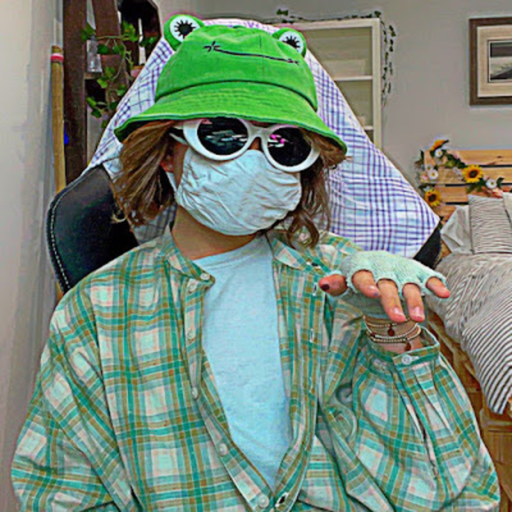 Meet your Posher, Reese